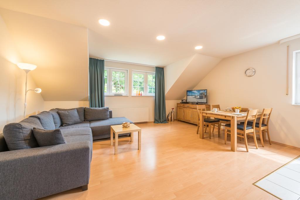 Ferienwohnungen Familie Glasner Binz Exterior foto